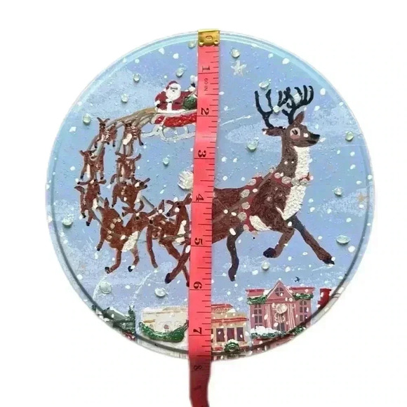 Handcrafted Handpainted Upcycled Christmas Tin Santa, Sleigh, Reindeer New! - Picture 6 of 8